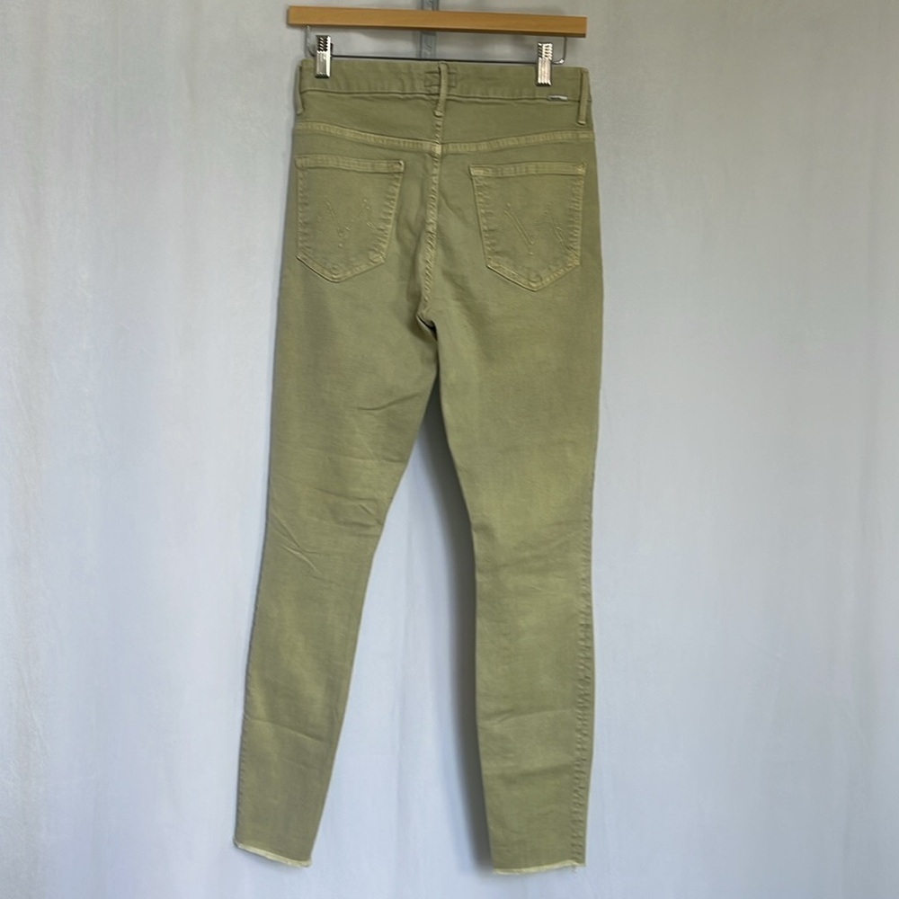 Mother High Waisted Hi Rise Looker Ankle Fray Denim Jeans Size 28 in Army Green - Picture 6 of 15
